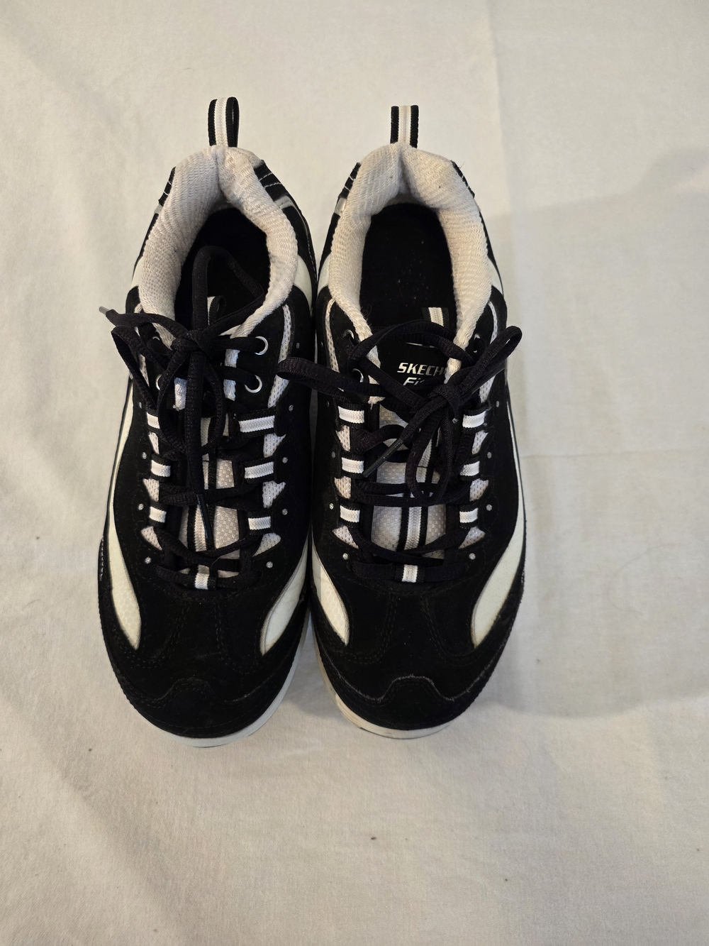 Vintage Skechers Shape - Up Black & White Athletic Sneakers